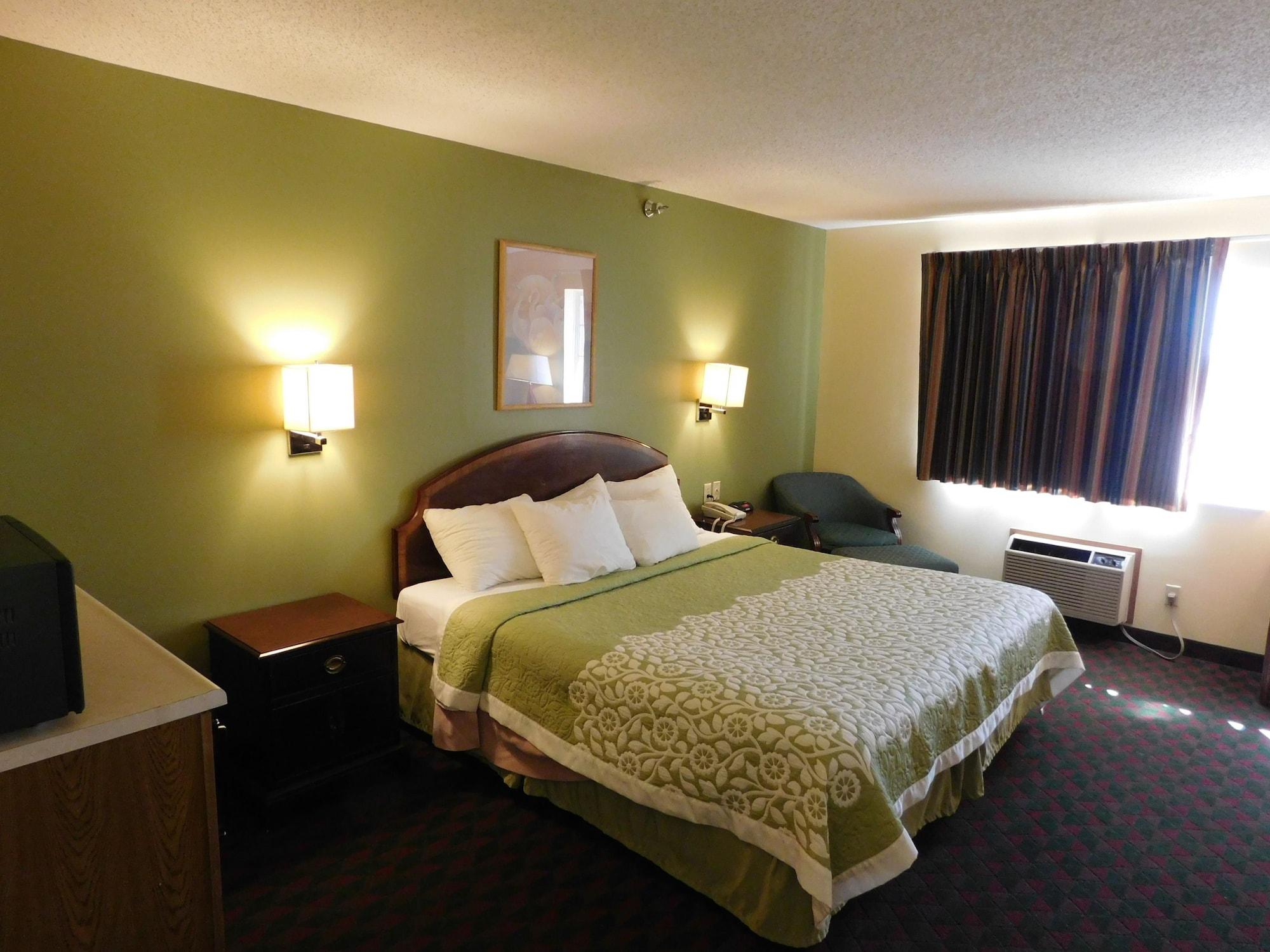 Days Inn By Wyndham Lexington Ne Eksteriør billede