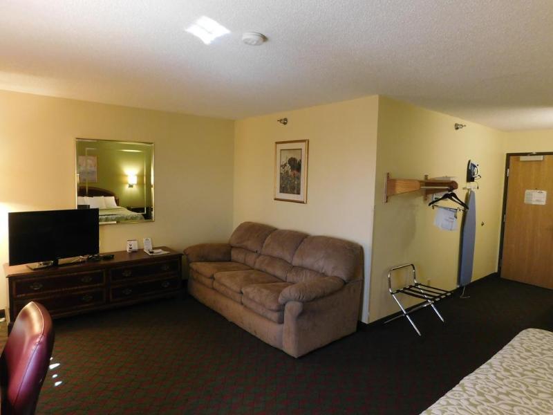 Days Inn By Wyndham Lexington Ne Eksteriør billede